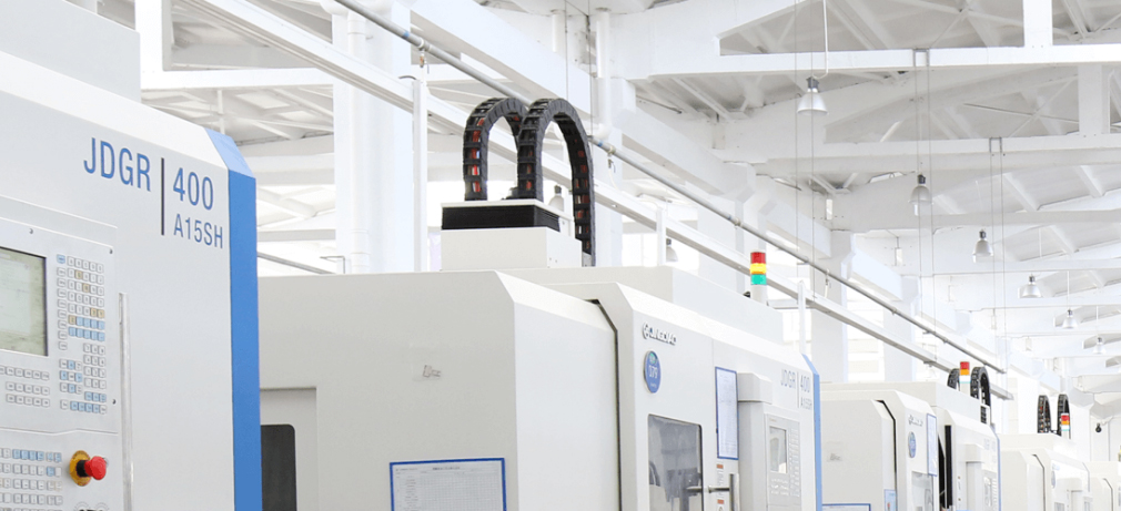 加工中心生产制造中的顺电高柔性电缆